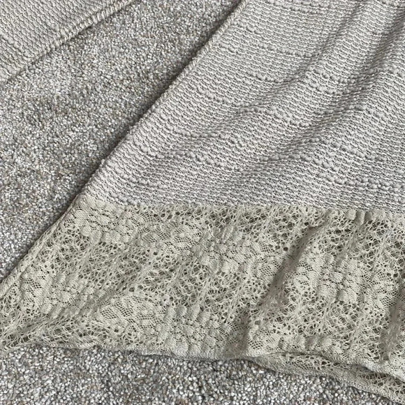 Style & Co Knit Lace Embroidered Flowy Hem Long Sleeve Beige Tan Blouse Top S - Picture 4 of 8